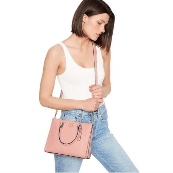 Victoria Secret Crossbody In Orchard Blush - Picture 1 of 4